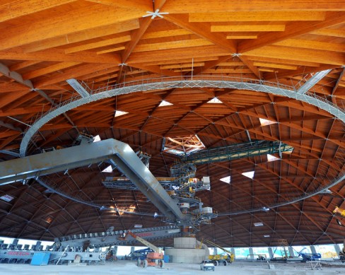 Structural analysis of the joints of the ENEL coal stockyard in Brindisi